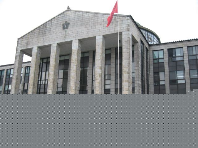 챱